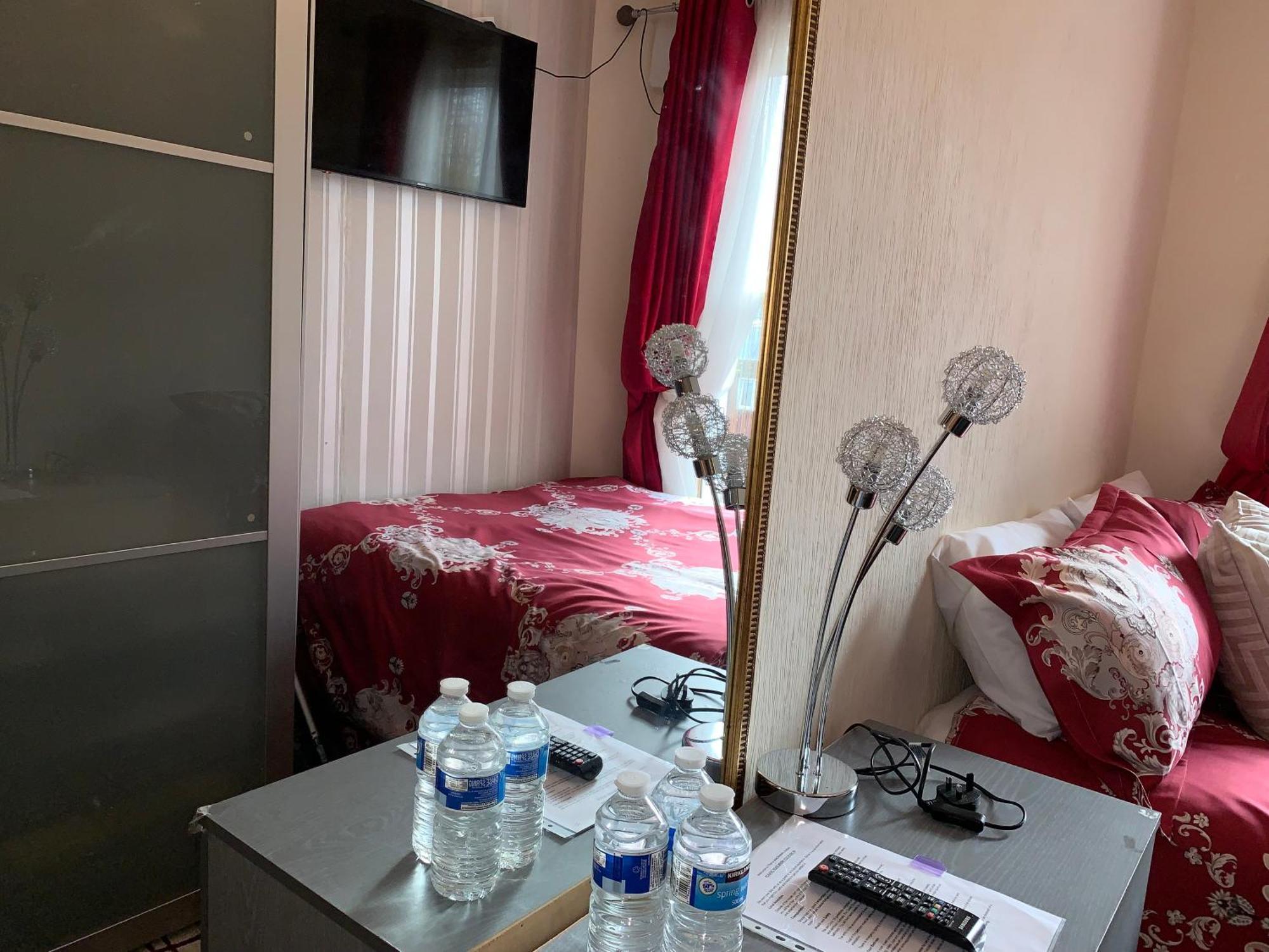 Superbly Furnished Apartment In Central London Exterior foto